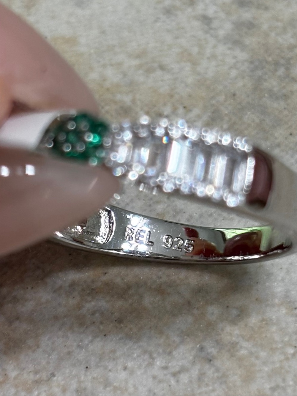 Stamped Sterling silver Emeralds and clear CZ stones Ring - Picture 3 of 6